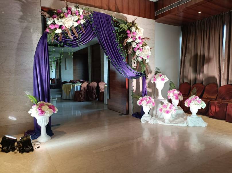 Entrance decoration for wedding